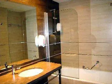 Yit Conquista De Granada Hotel Peligros
