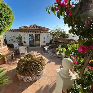 Casa Hermosa Bed and breakfast