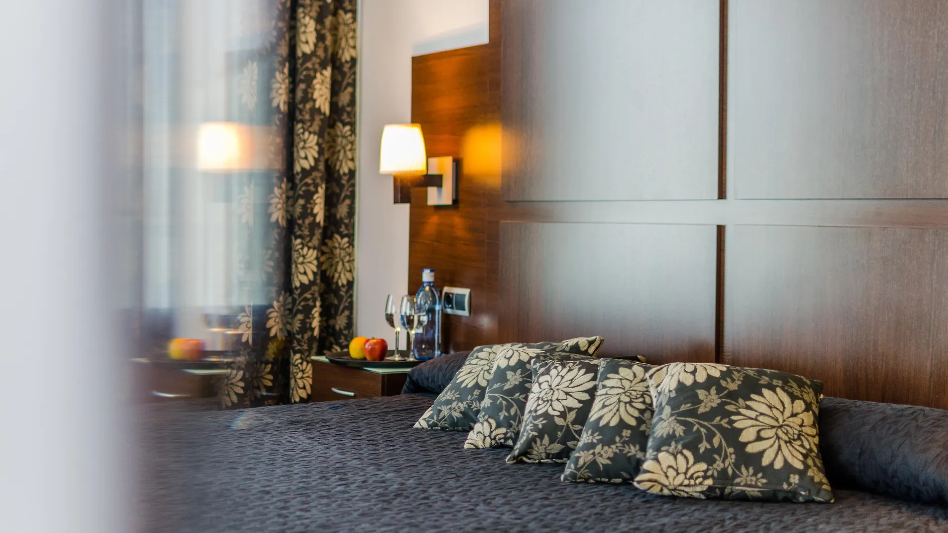 Hotel YIT Conquista de Granada Peligros