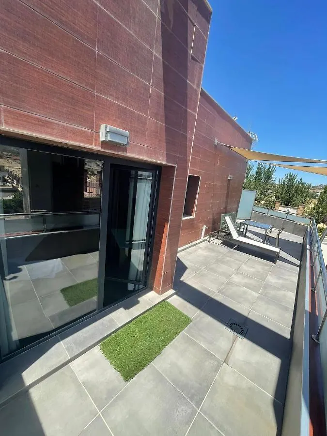 Hotel YIT Conquista de Granada Peligros