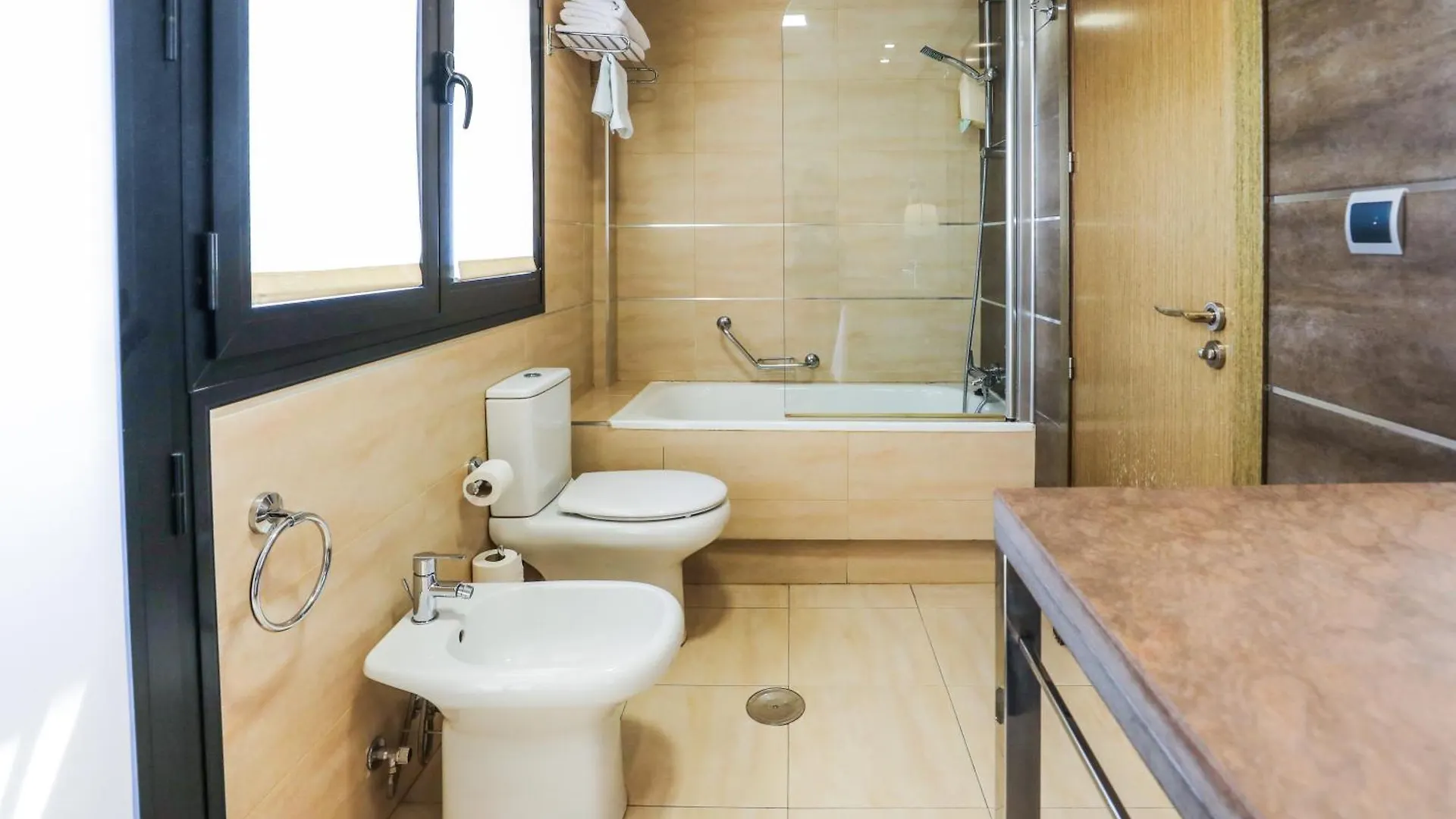 Hotel YIT Conquista de Granada Peligros