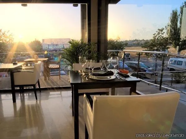 Hotel YIT Conquista de Granada Peligros