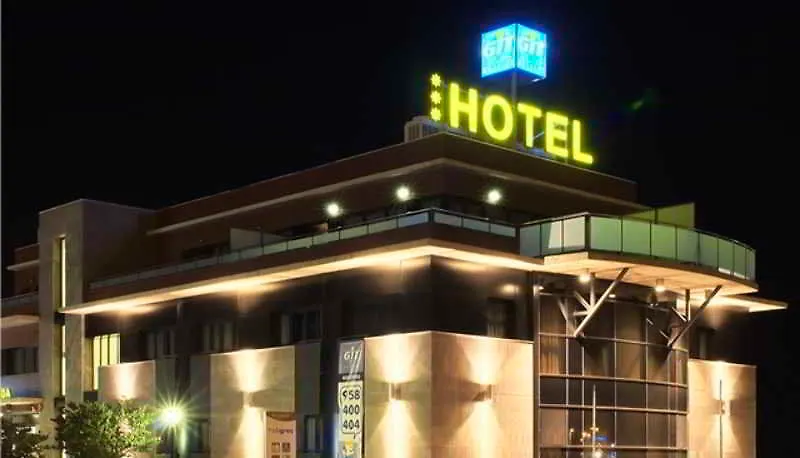 Hotel YIT Conquista de Granada Peligros