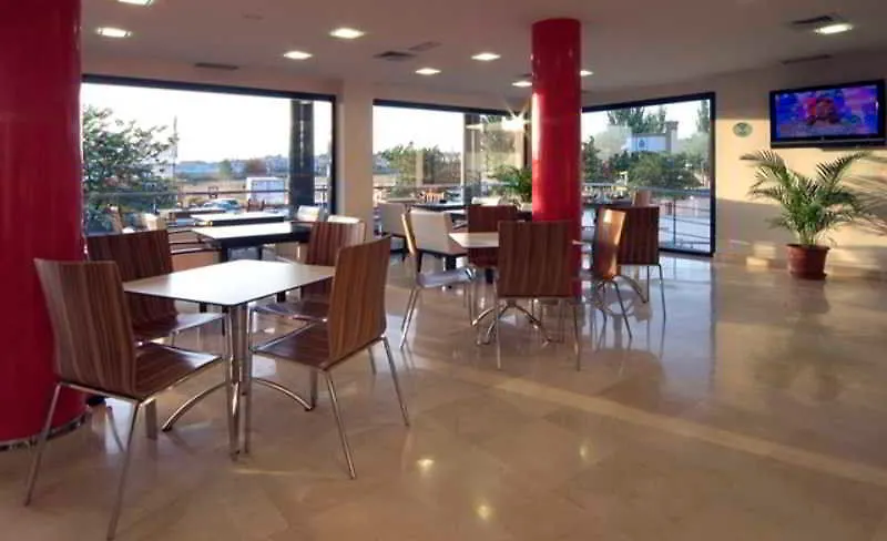 Hotel YIT Conquista de Granada Peligros